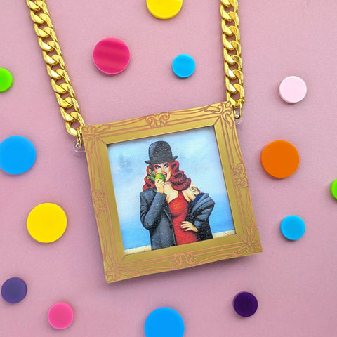 Art Of Drag Frame Necklace